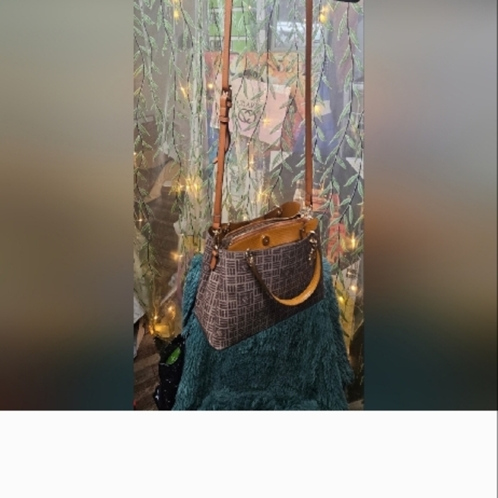 Brown Patterned Anne Klein Handbag With Tan Walle… - image 5